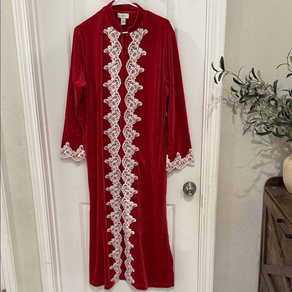 Elegant Red Velvet Robe with Lace Trim